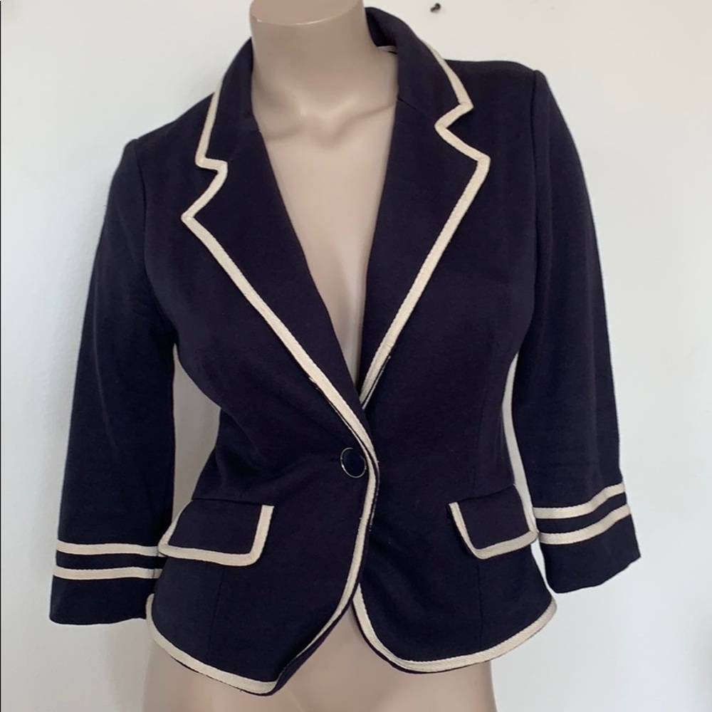 Cute 3/4 length blazer